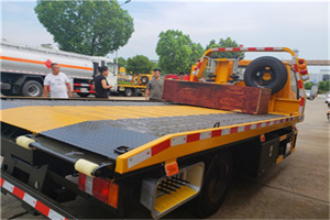 万州区附近拖车电话号码服务